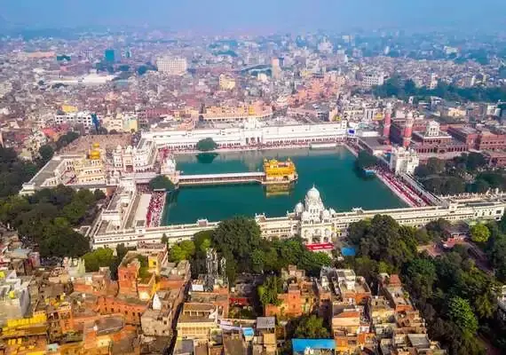 Amritsar Tour Guide: Famous Places to Visit with Chandigarh Taxi